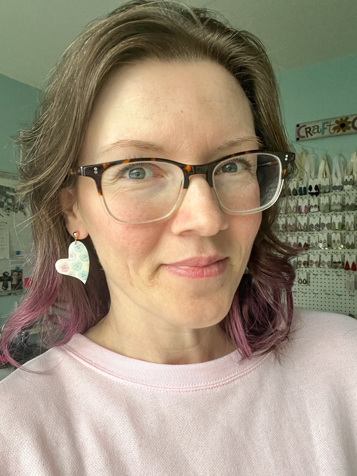 Vintage-Style Convo Heart Sway Clay Earrings