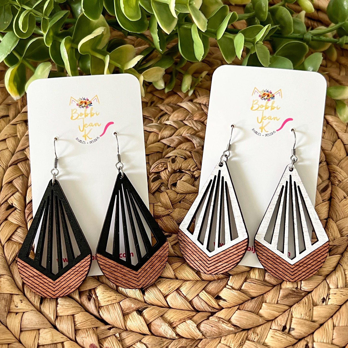 Sapele Wood Basic Teardrops: Choose Black or White