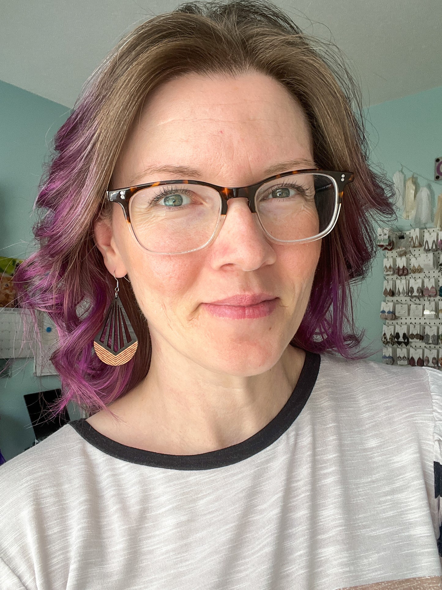 Sapele Wood Basic Teardrops: Choose Black or White