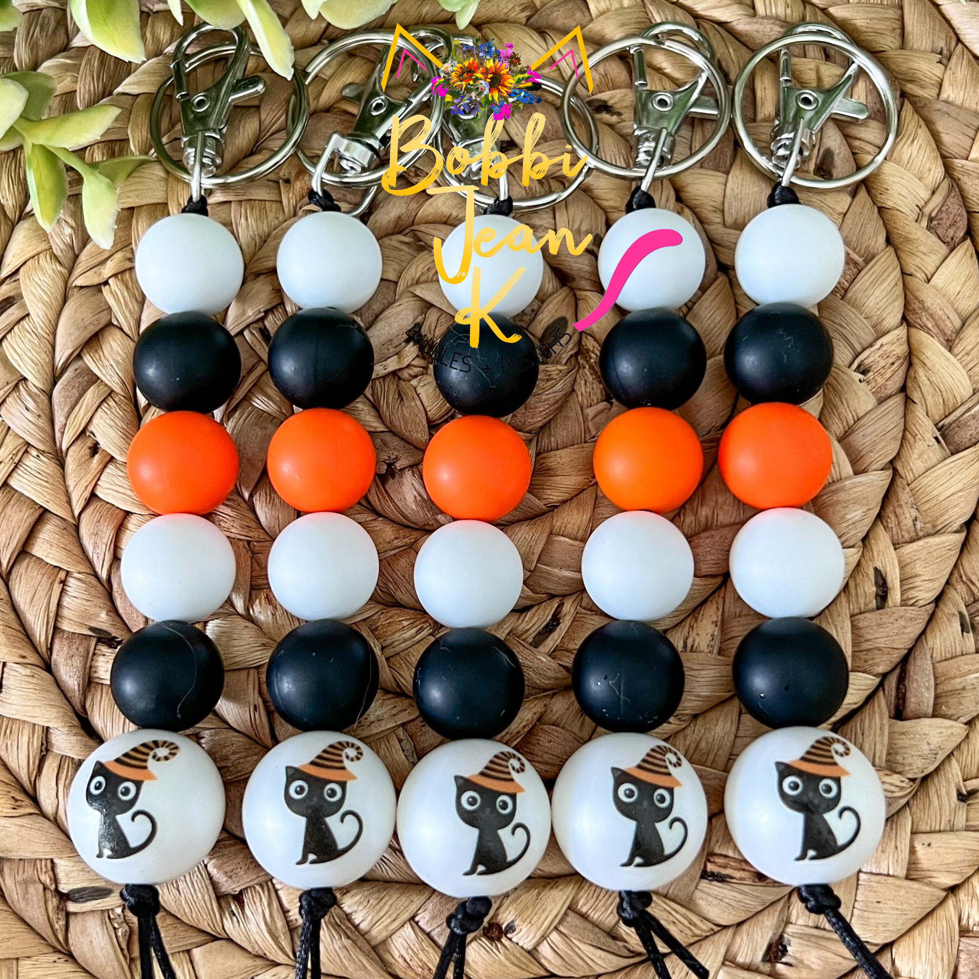 BobbiJeanK: Baubles & Designs Halloween Cat Silicone Beaded Keychain/Bag Charm