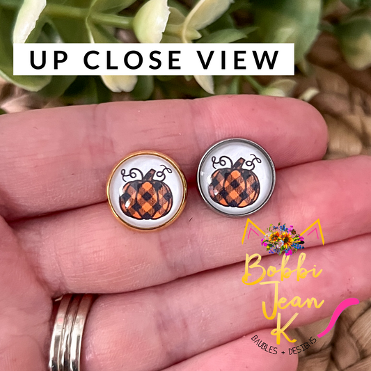 Plaid Pumpkin Glass Studs 12mm: Choose Silver or Gold Settings - ONLY ONE LEFT