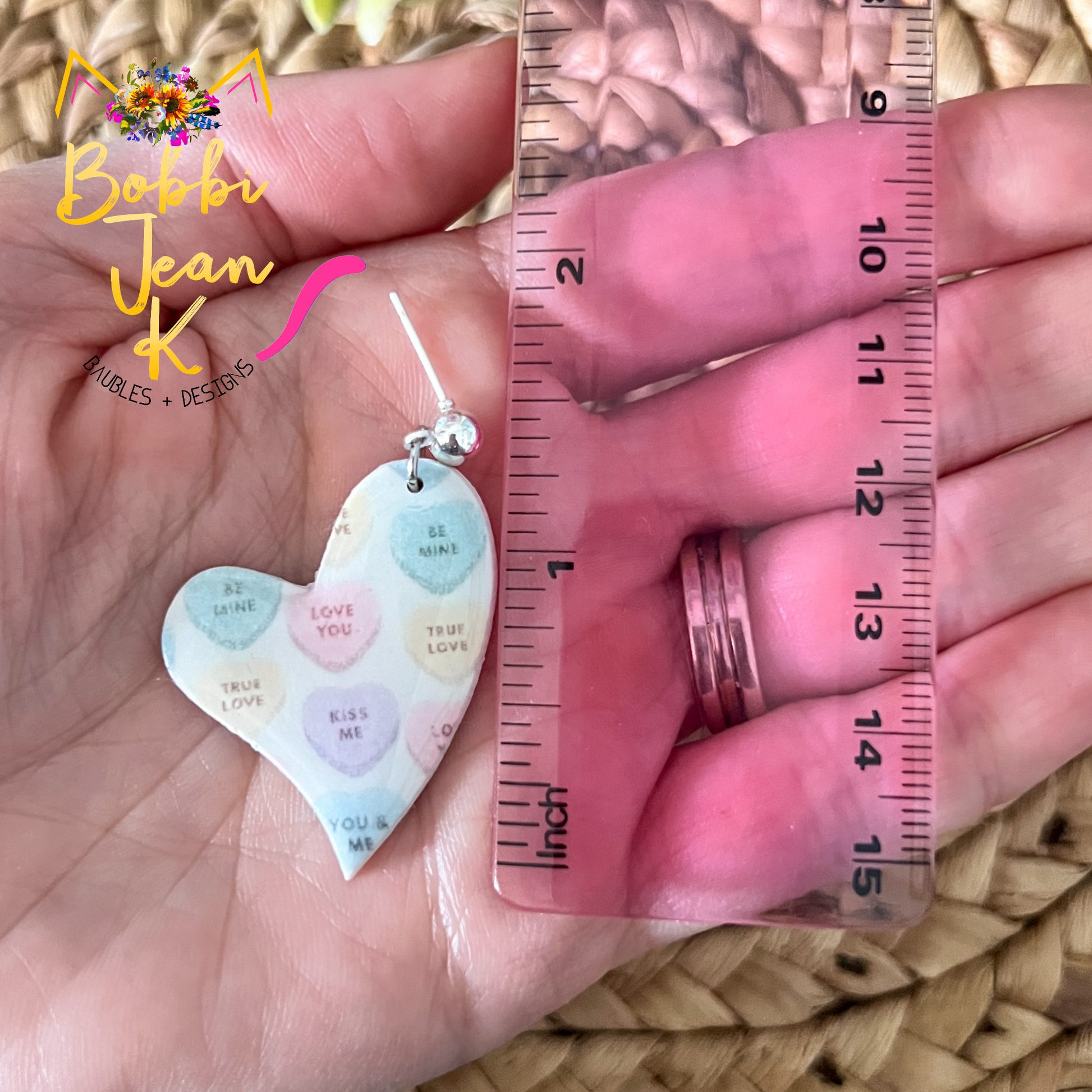 Vintage-Style Convo Heart Sway Clay Earrings