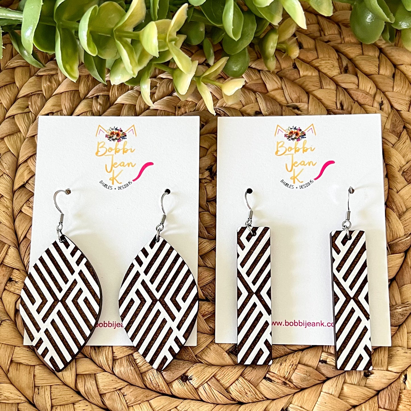 Geometric Oval Shape Wood Earrings: Choose From 3 Color Options